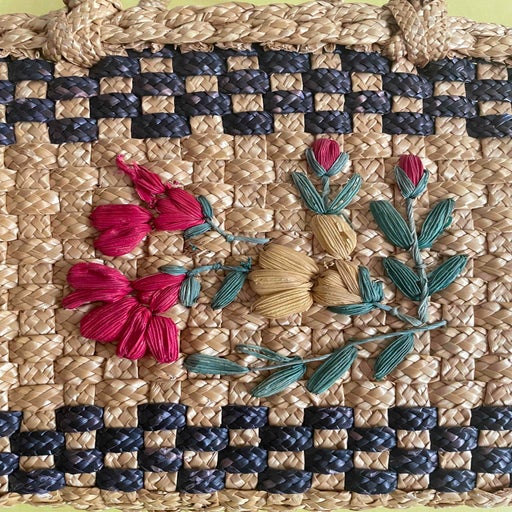 Mini flower basket