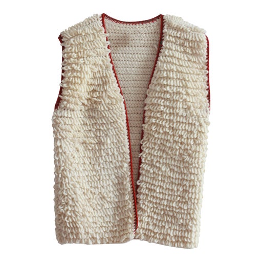 Sleeveless wool vest