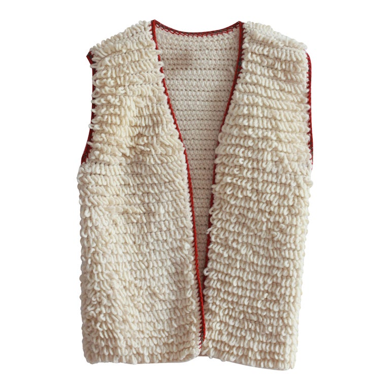 Sleeveless wool vest