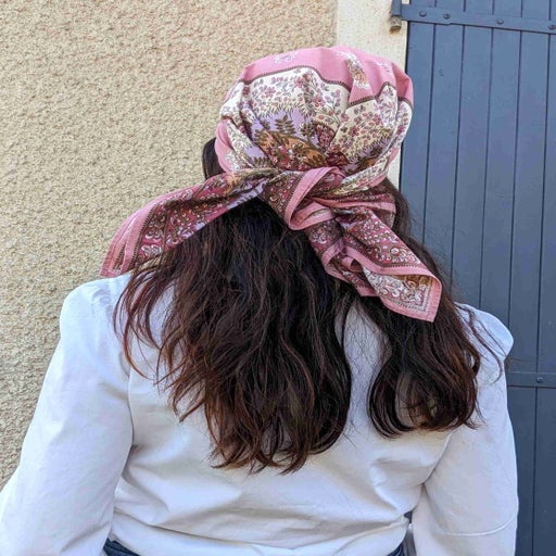 Provencal scarf