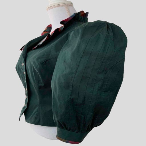 Blouse autrichienne en soie