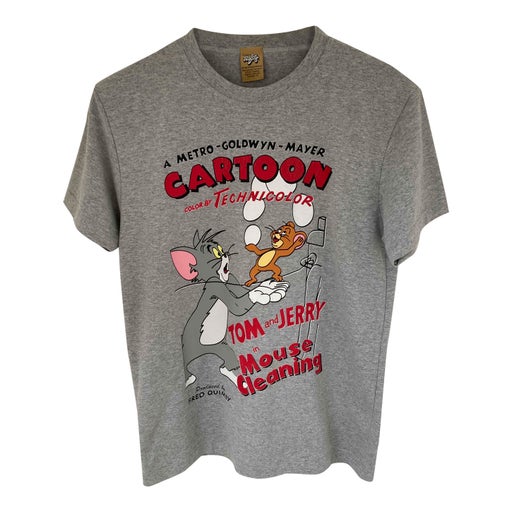 T-shirt collector
