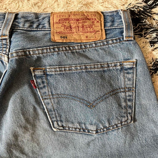 Levi's 501 W28L32 jeans