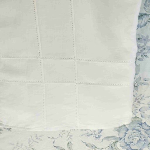Embroidered shirt