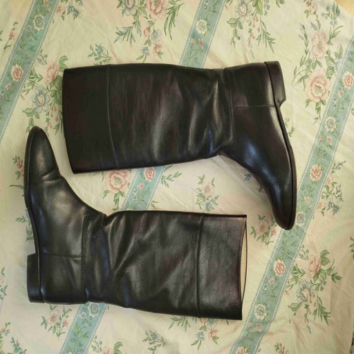 Leather boots