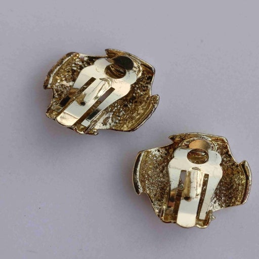 Clip-on earrings