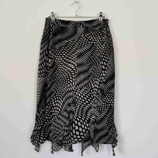 Patterned skirt