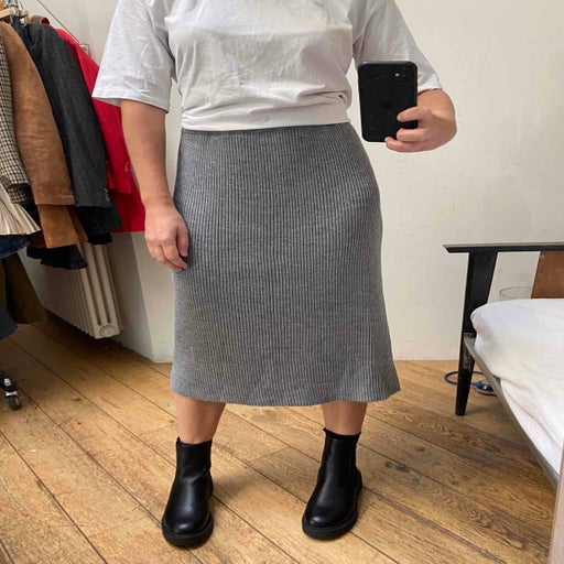 Knit skirt
