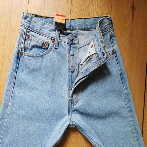 Jean Levi's 501 W27L34 