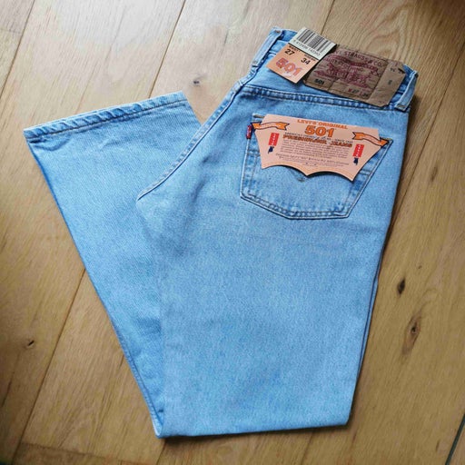 Jean Levi's 501 W27L34 