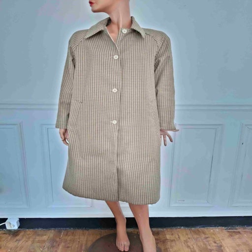 Reversible trench coat