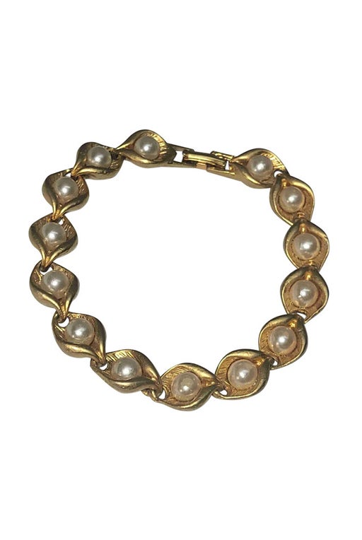 Metal and pearl bracelet