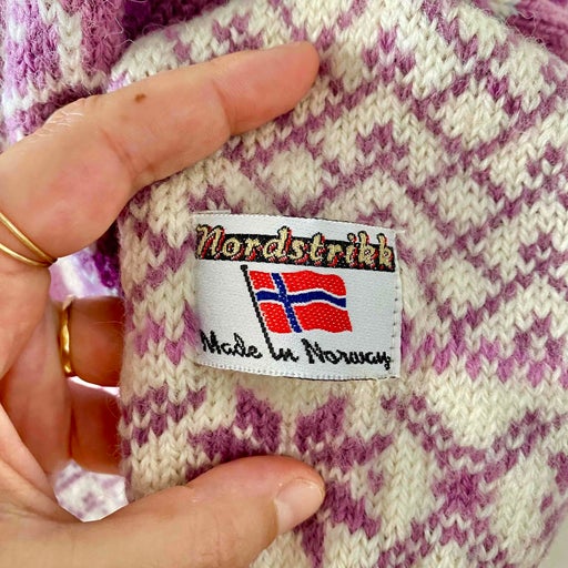 Norwegian Cardigan