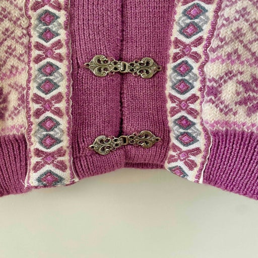 Norwegian Cardigan