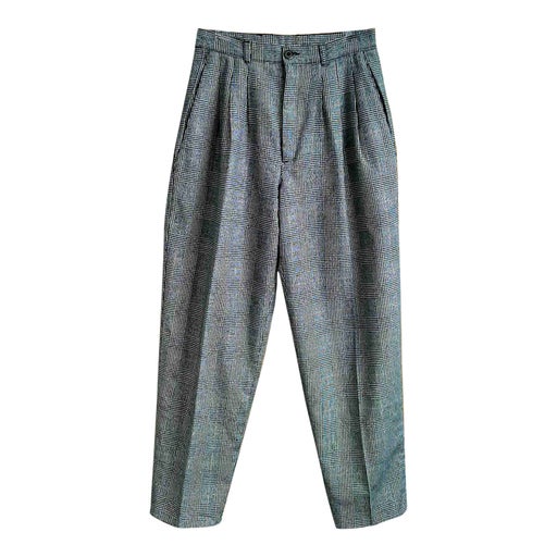 Pleated pants