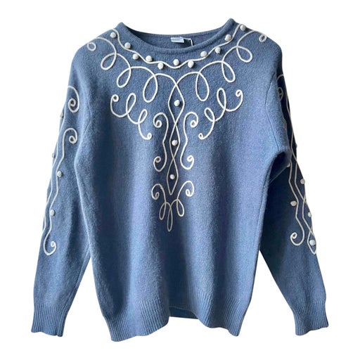 Woolen sweater