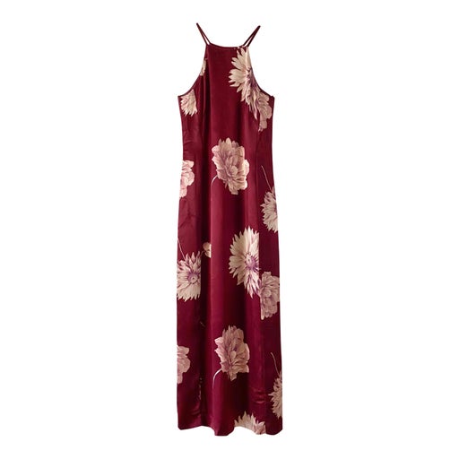 Robe longue en satin