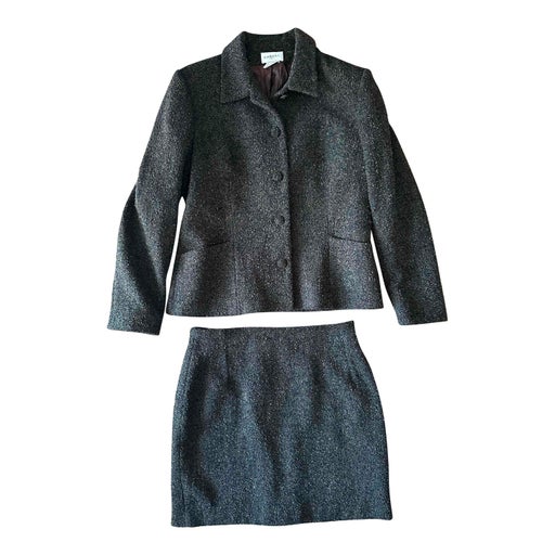 Tweed set