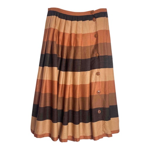 Wool skirt