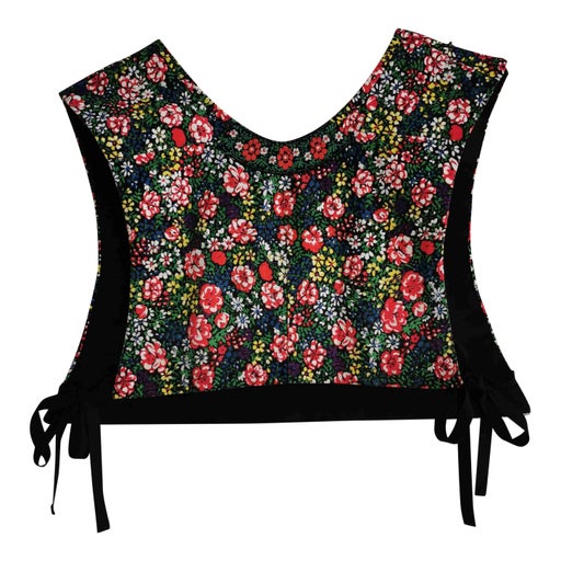 Plastron court à fleurs