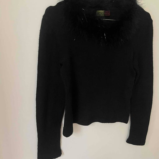 90's black sweater