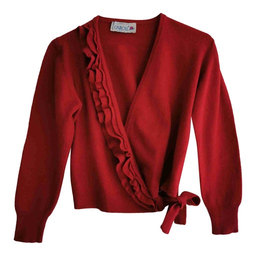 Wool heart wrap