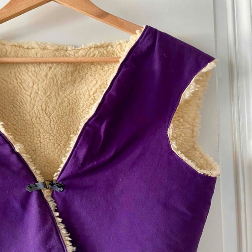Reversible sheepskin vest