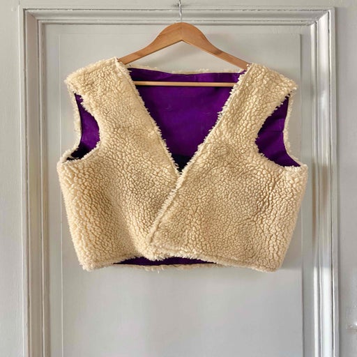 Reversible sheepskin vest