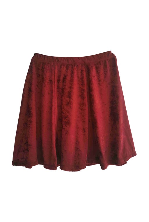 Short velvet skirt