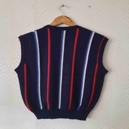 Pierre Cardin sleeveless sweater