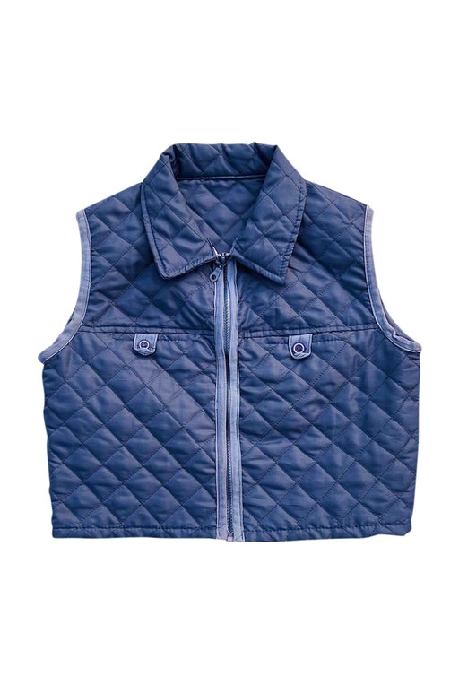 Quilted sleeveless jacket