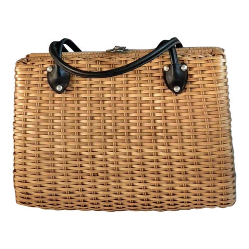 Wicker handbag