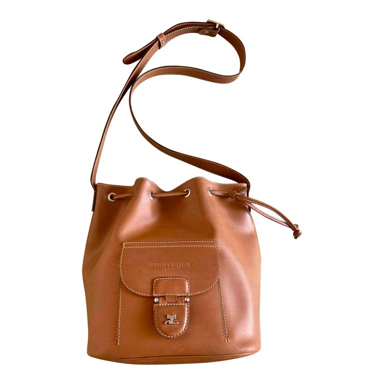Courrèges bucket bag