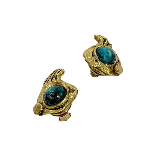 Clip earrings