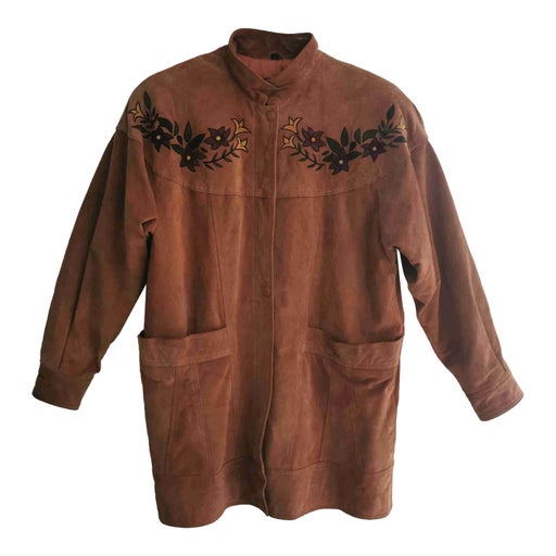 Manteau brodé