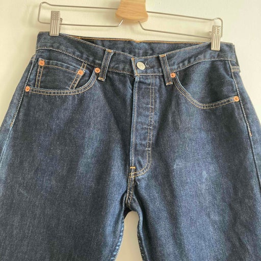 Levi's 501 W31L32 jeans. Original hem.