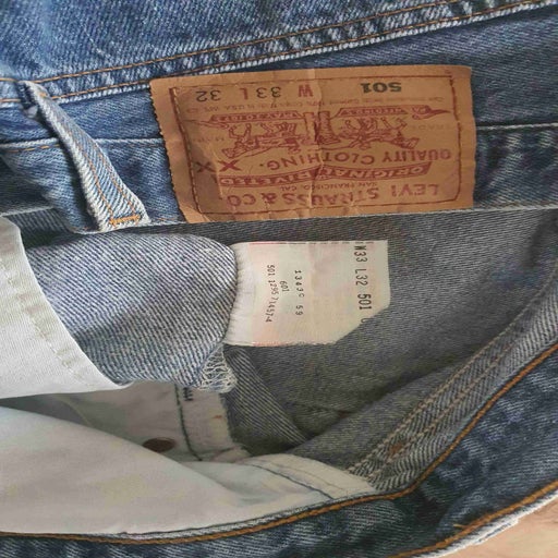 Jeans Levi's 501 W33L32