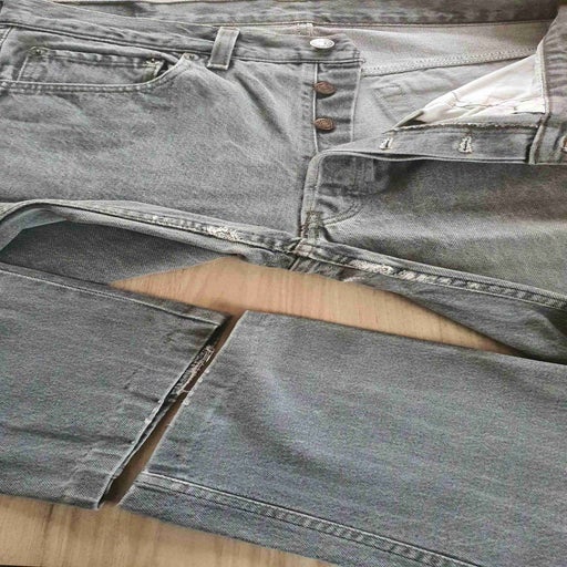 Levi's 501 W33L34 jeans