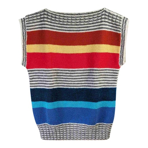 Sleeveless wool sweater