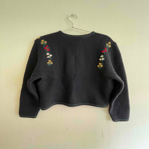 Austrian cardigan