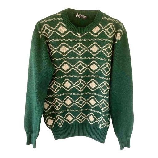 Woolen sweater
