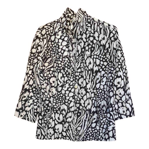 Patterned windbreaker