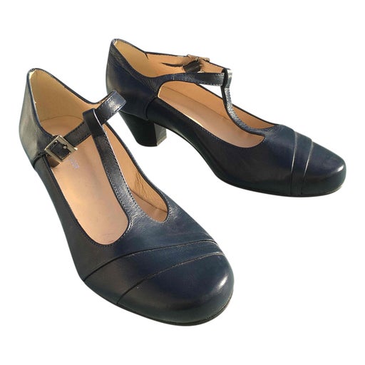 Babies en cuir 