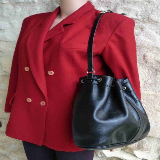 Sac seau best sale yves saint laurent