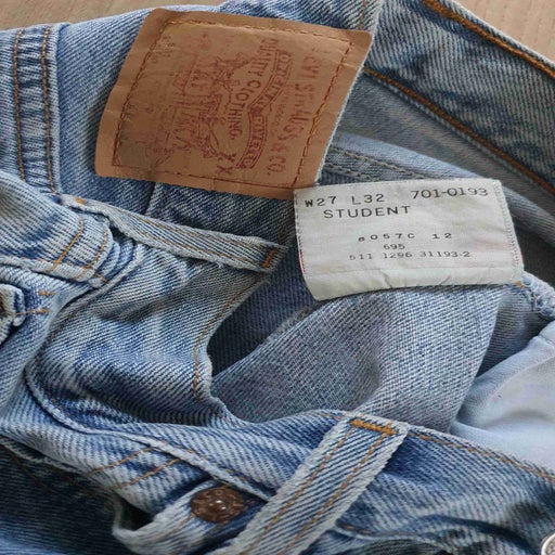 Levi's 501 W27L32 jeans