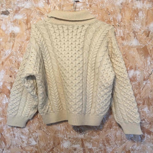 Woolen sweater