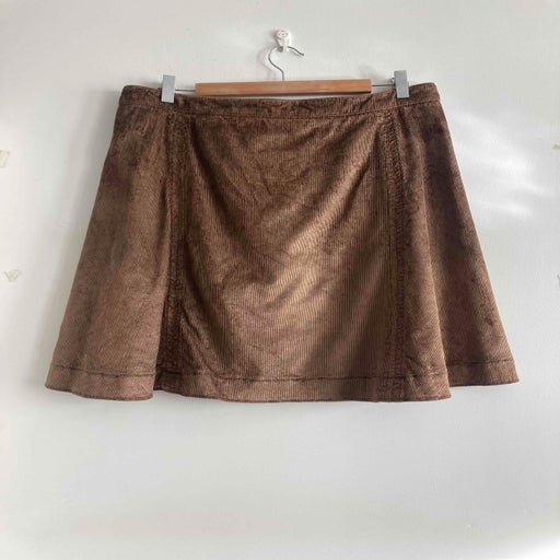 Corduroy skirt