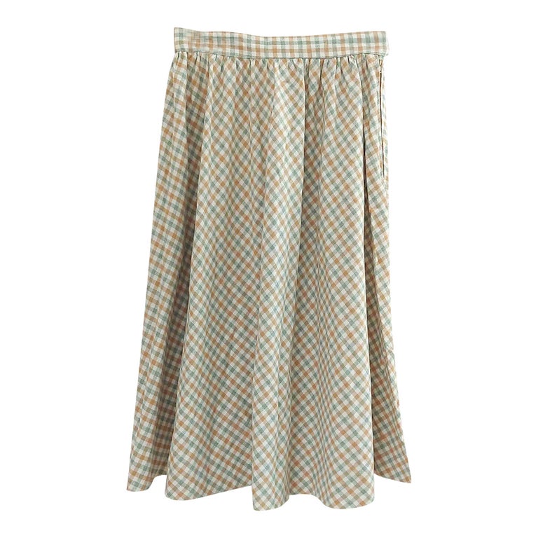 Wool skirt
