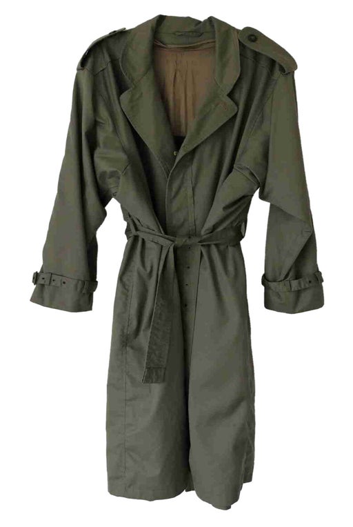 Trench oversize 