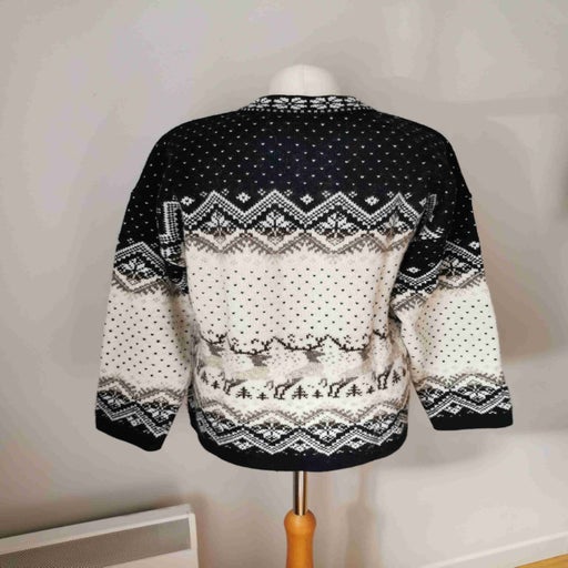 Norwegian sweater